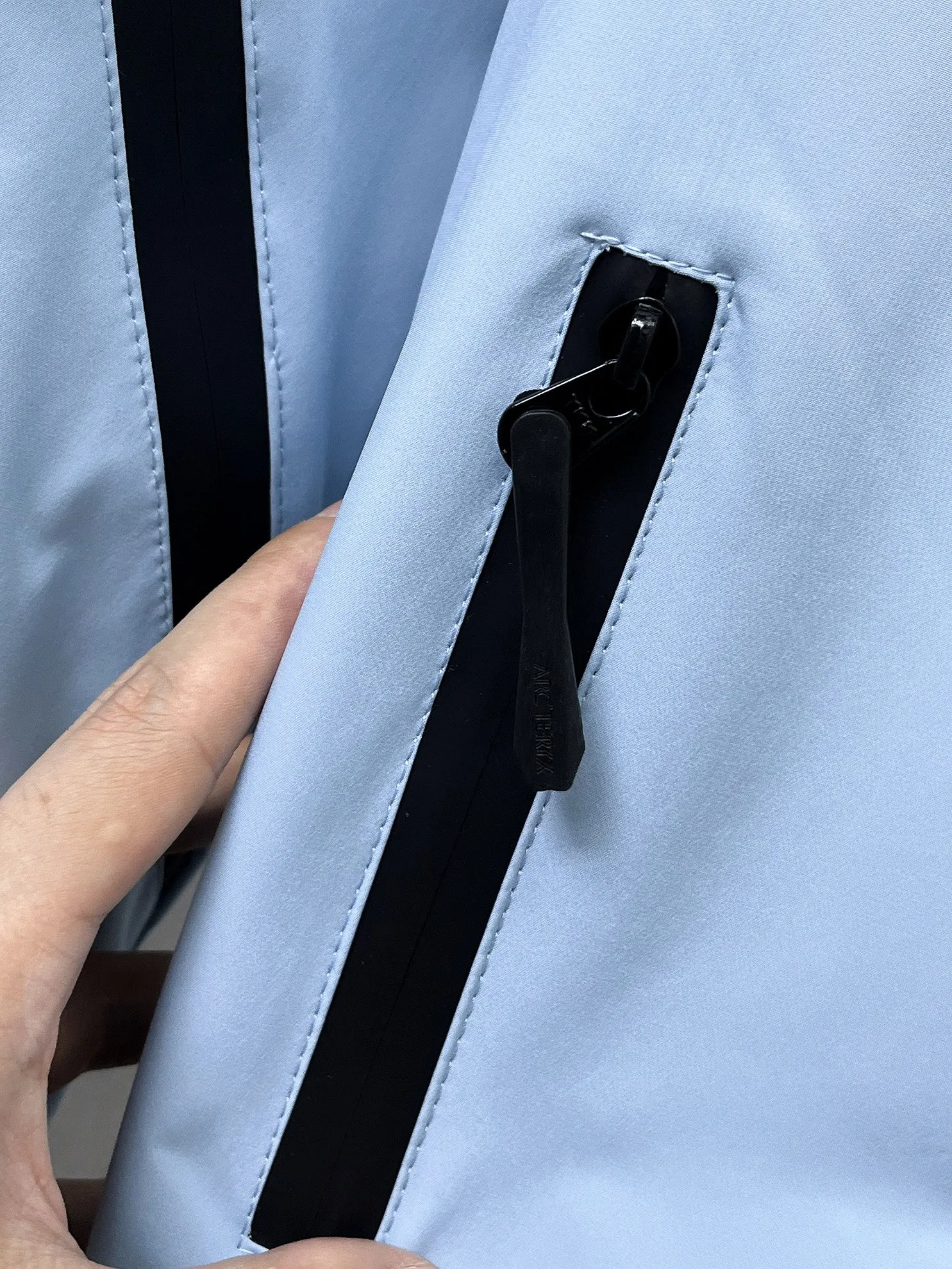 Same Style， ， 2026 New Arrival ， Original Premium Breathable ， ， ， Quality。 ， Sizes：M～3XL